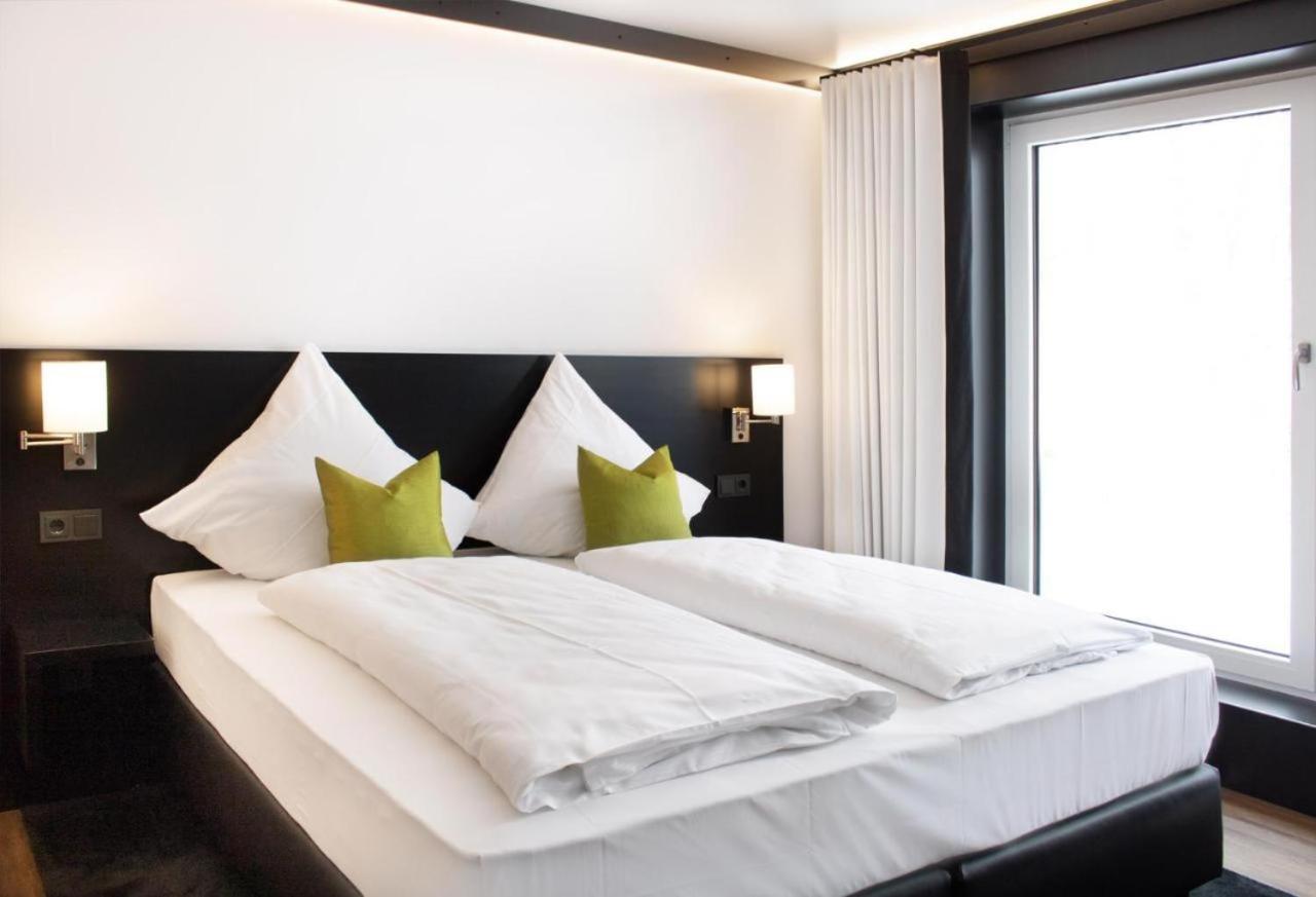Mer Hotel By Wmm Hotels Merseburg Esterno foto