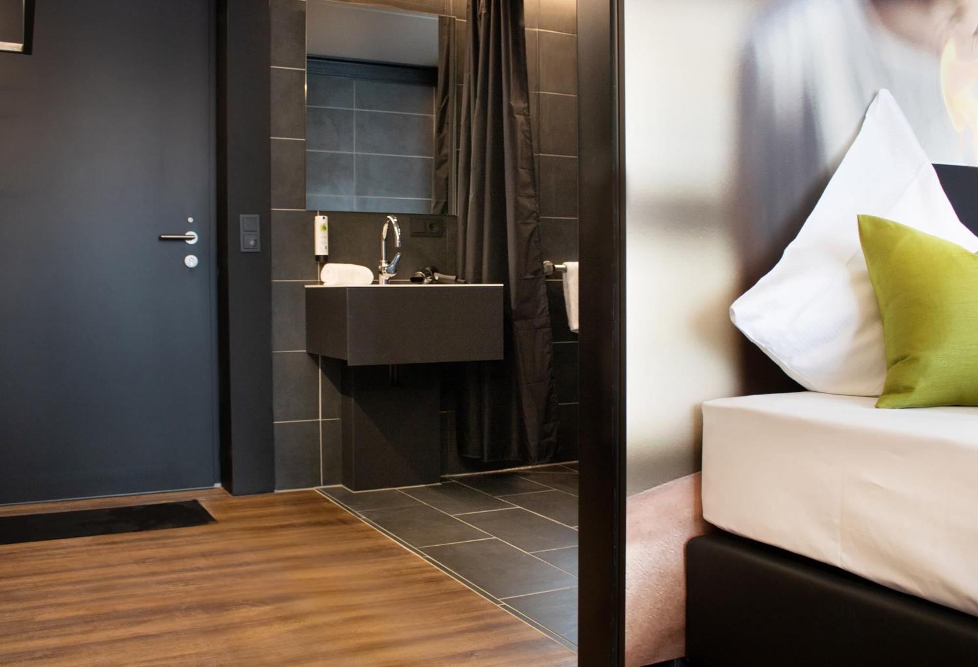 Mer Hotel By Wmm Hotels Merseburg Esterno foto