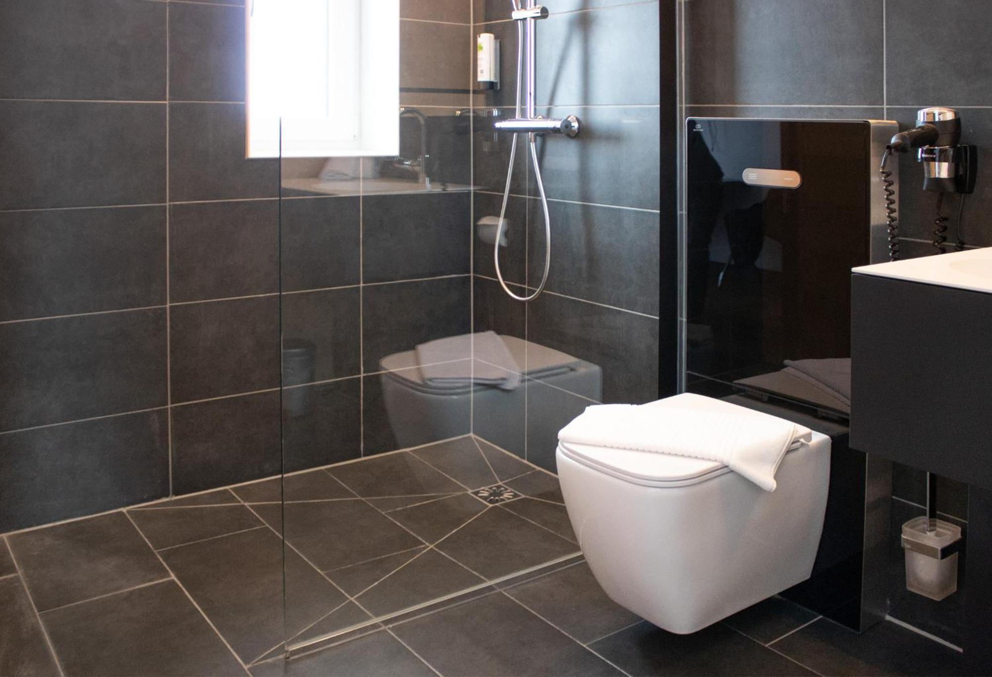 Mer Hotel By Wmm Hotels Merseburg Esterno foto